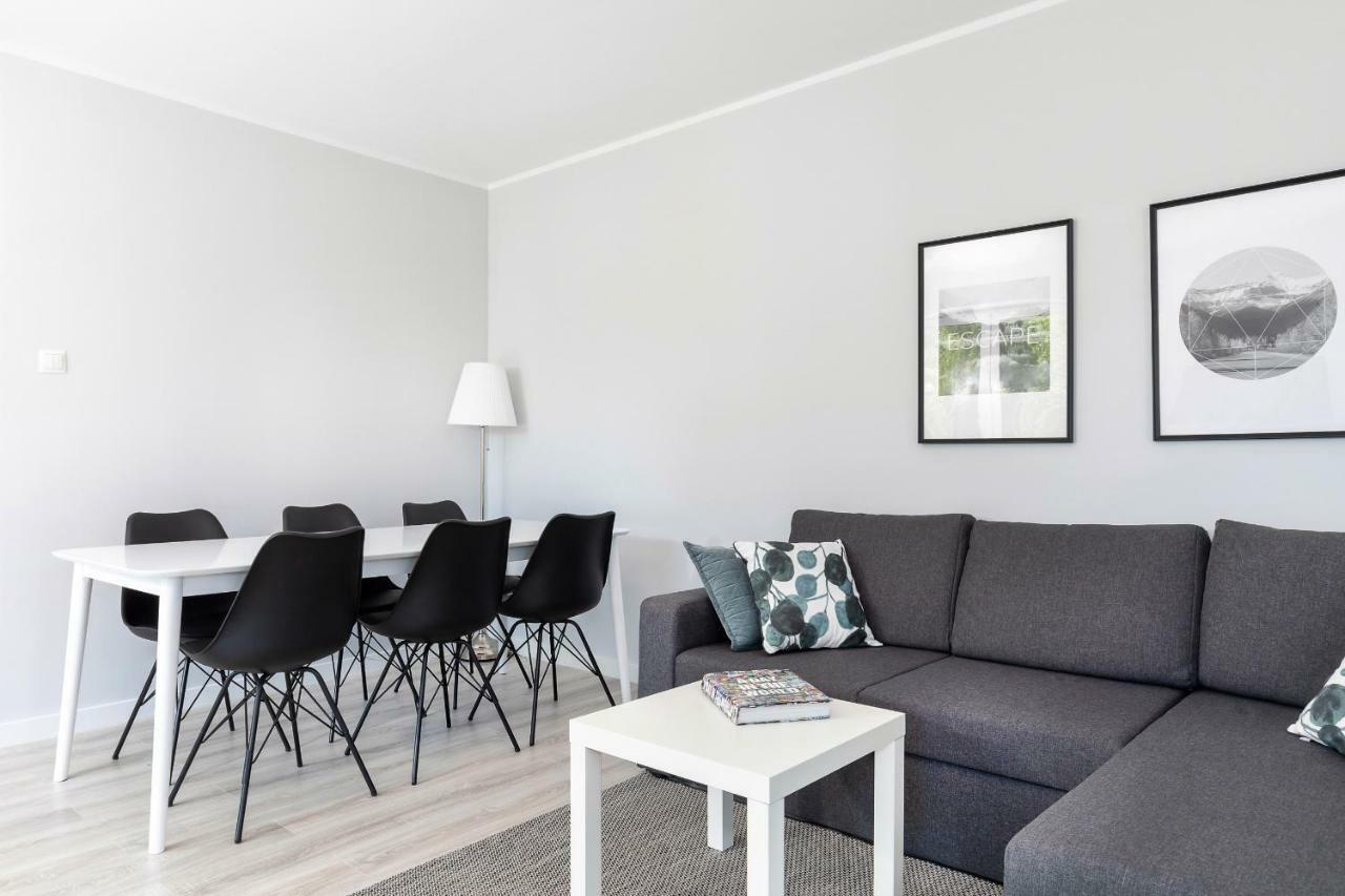 Apartament Nowa Flotylla By Noclegi Renters ชวีโนวิชแจ ภายนอก รูปภาพ