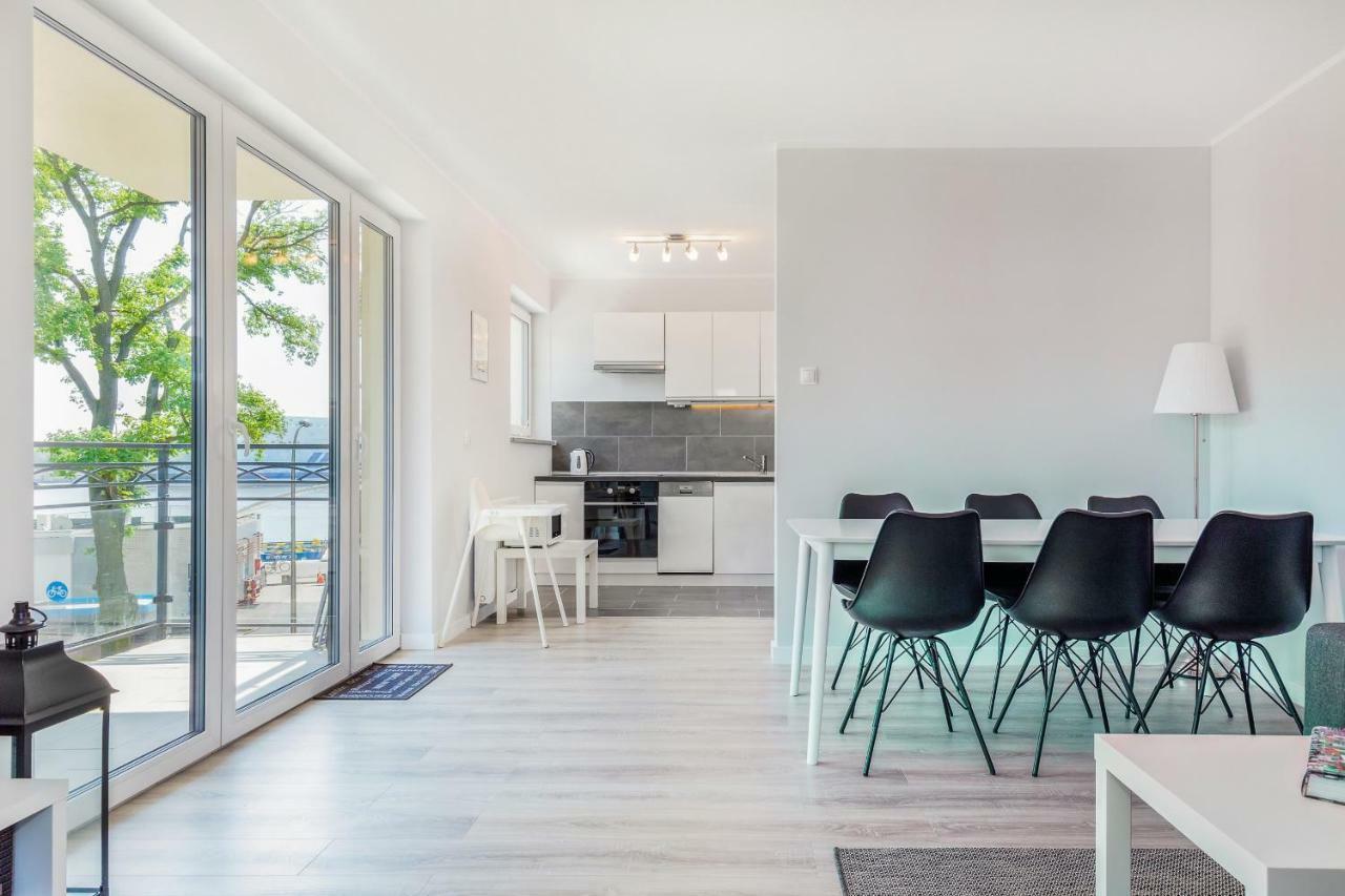 Apartament Nowa Flotylla By Noclegi Renters ชวีโนวิชแจ ภายนอก รูปภาพ