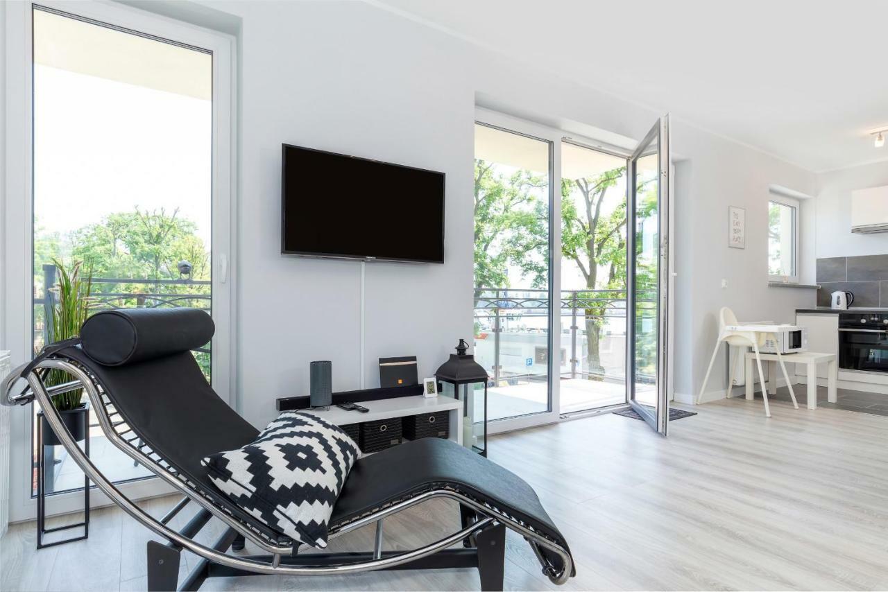 Apartament Nowa Flotylla By Noclegi Renters ชวีโนวิชแจ ภายนอก รูปภาพ
